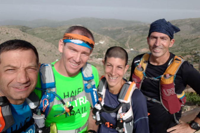 דנה רצה