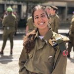 טל חוזרת לגדוד כקצינה