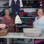 חנות שמחה ותוססת