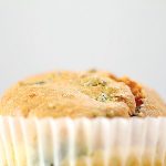 גנן גידל דגן בגן