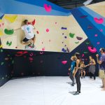 מטפס על הקירות בחל"ת