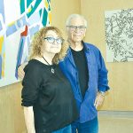 האומנית הבינ"ל דניאלה שינמן תרמה למרכז הרפואי "צפון" עשרות מיצירותיה